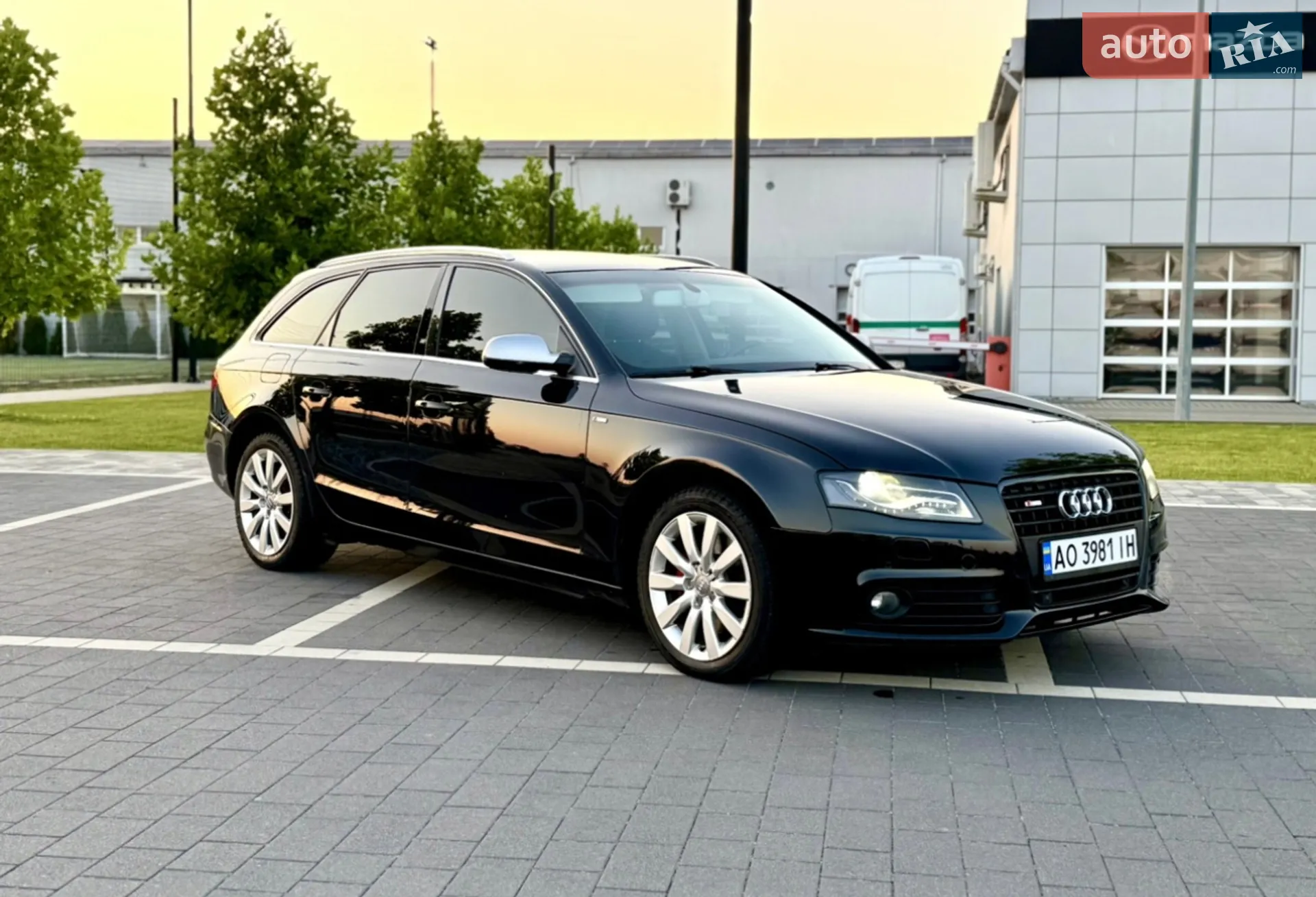 2011 Audi A4 - мініатюра 5