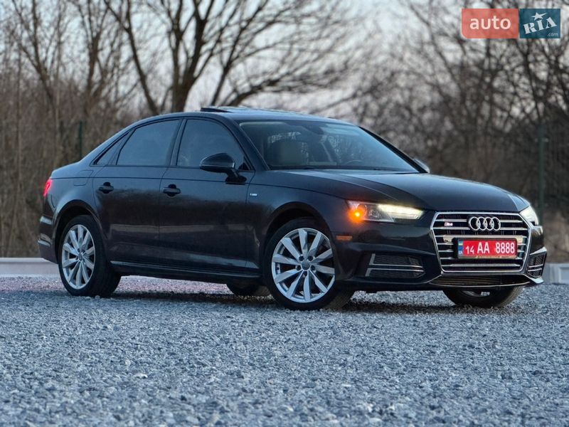 Седан Audi A4 2018 в Дрогобичі