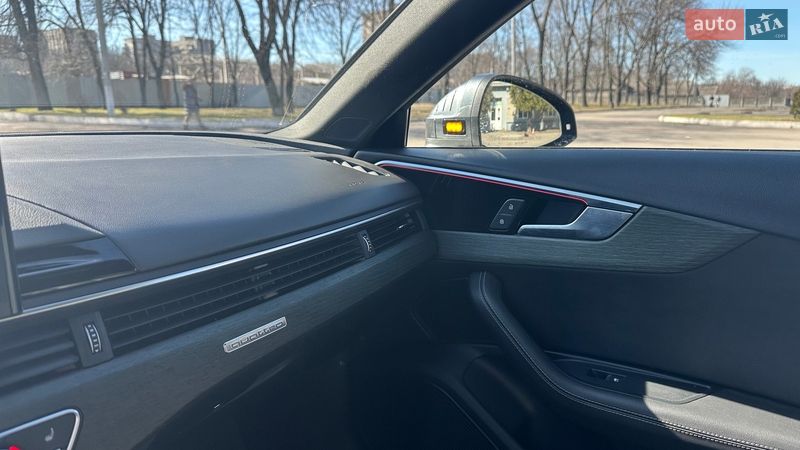 Седан Audi A4 2022 в Днепре