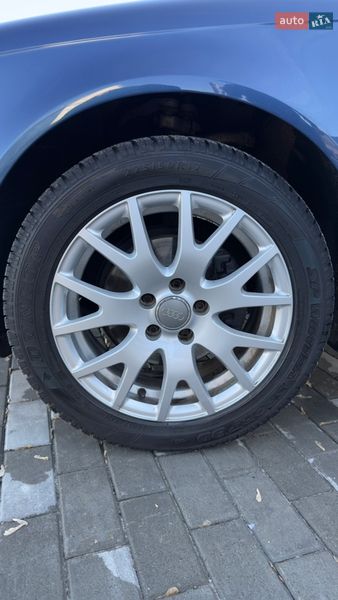 Универсал Audi A4 2007 в Хороле