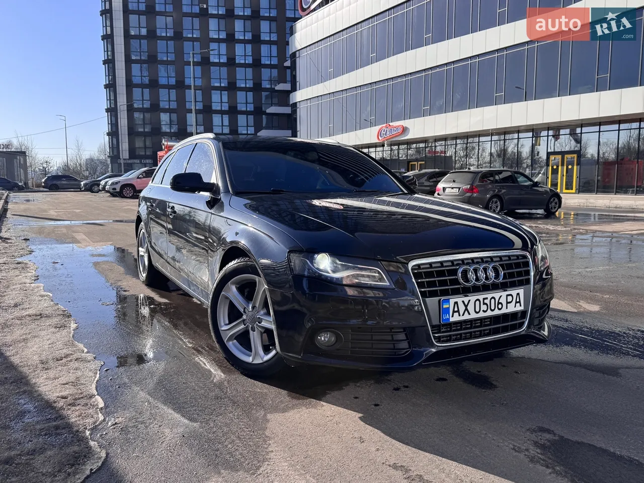 2010 Audi A4 - мініатюра 23