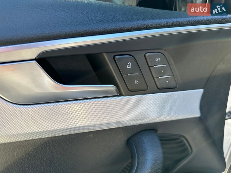 Седан Audi A4 2017 в Трускавце