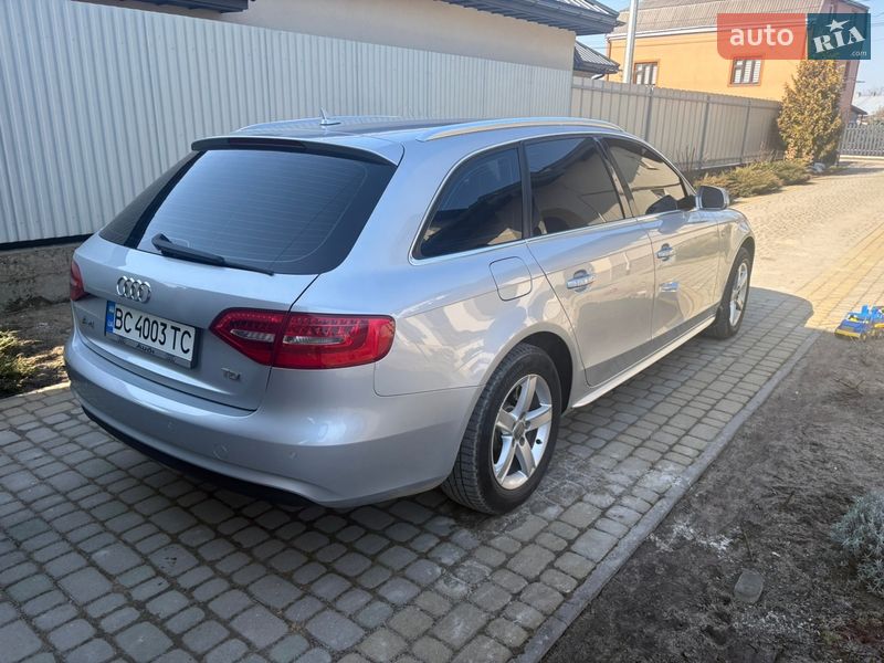 Універсал Audi A4 2013 в Львові