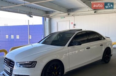 Седан Audi A4 2015 в Києві