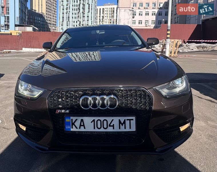 Седан Audi A4 2014 в Киеве