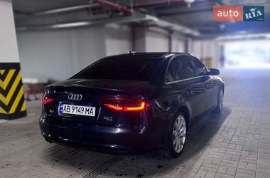 Седан Audi A4 2013 в Виннице