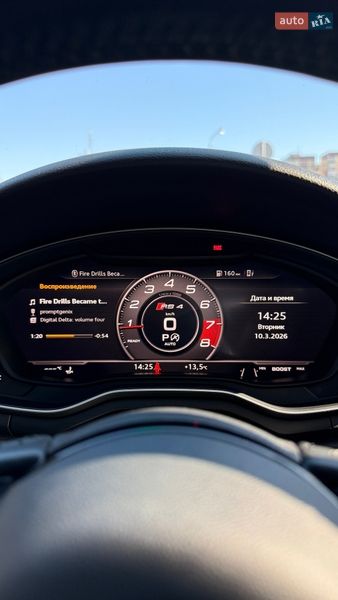 Седан Audi A4 2017 в Днепре