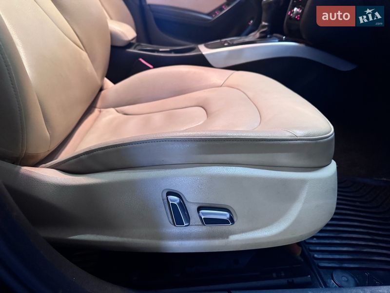 Седан Audi A4 2013 в Виннице