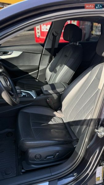 Седан Audi A4 2016 в Хмельницькому