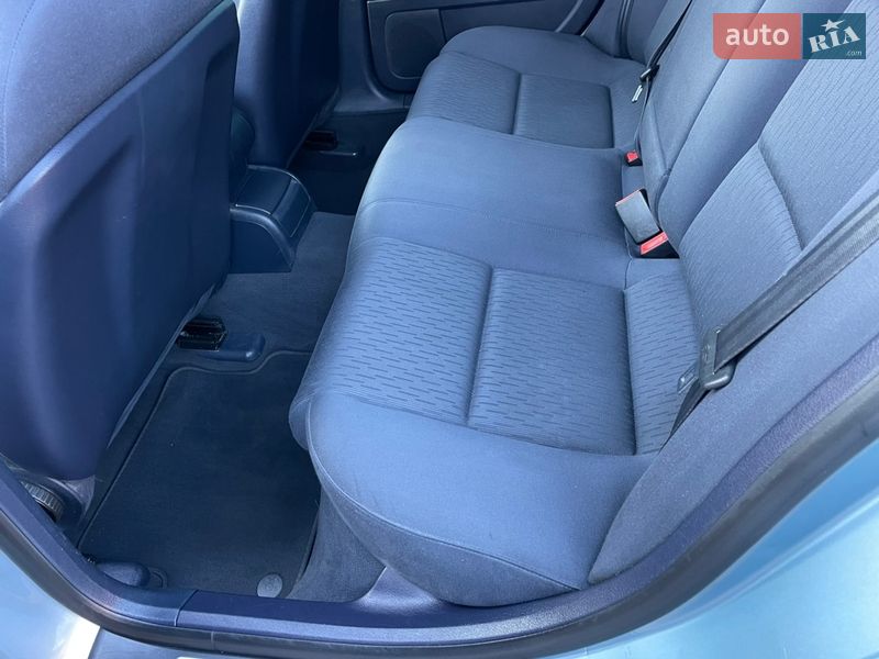 Універсал Audi A4 2005 в Старокостянтинові