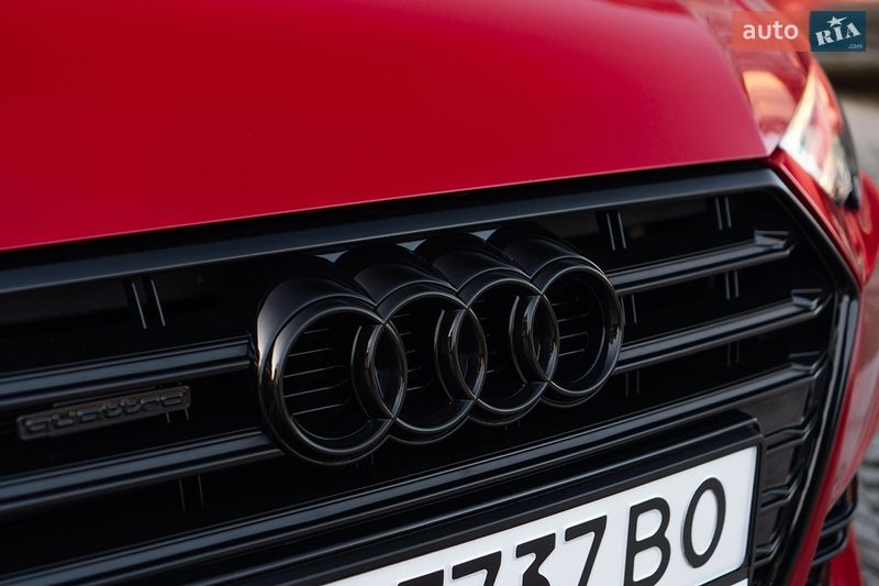 Седан Audi A4 2016 в Самборе