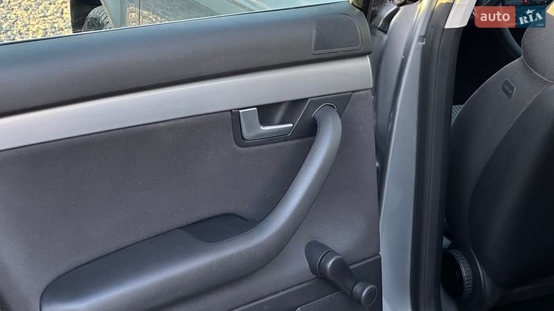 Седан Audi A4 2005 в Самборе