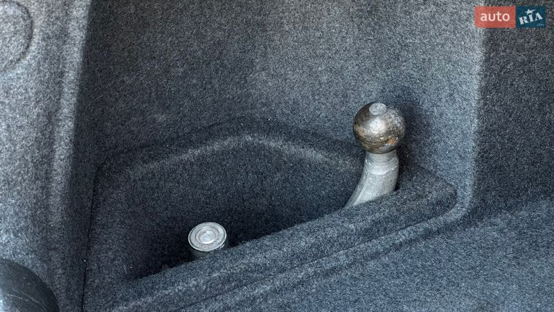 Седан Audi A4 2005 в Самборе