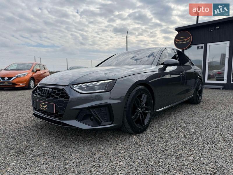 Седан Audi A4 2023 в Мукачевому