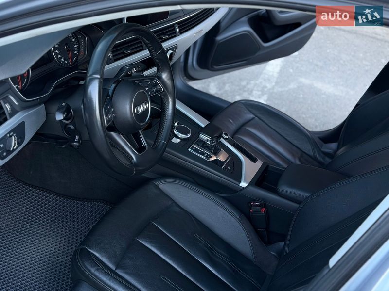 Седан Audi A4 2016 в Одесі