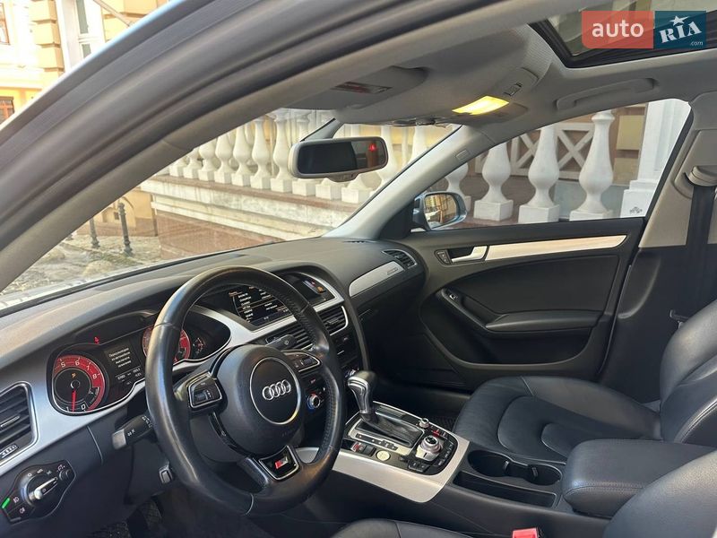 Седан Audi A4 2015 в Киеве
