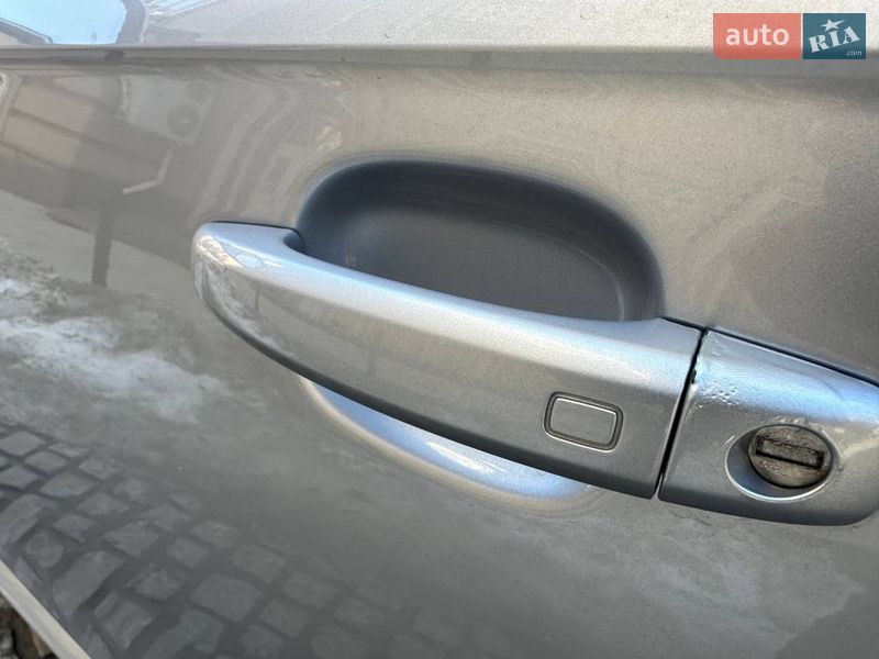 Седан Audi A4 2015 в Киеве