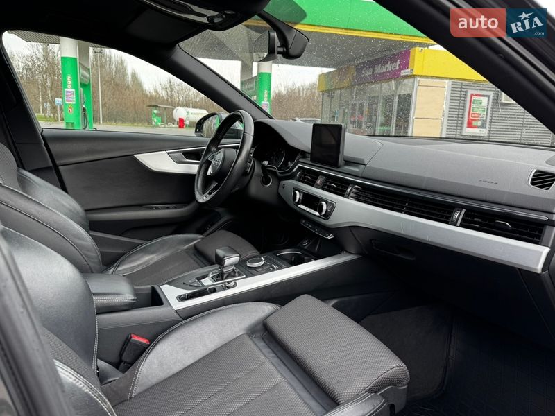 Универсал Audi A4 2016 в Запорожье