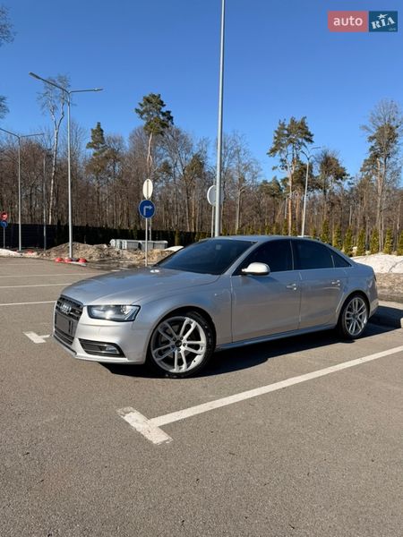 Седан Audi A4 2015 в Харкові