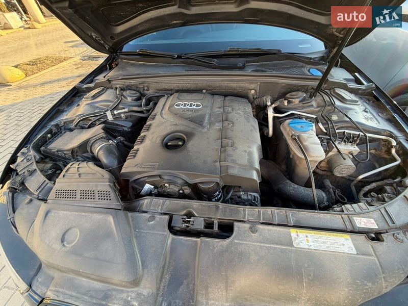 Седан Audi A4 2015 в Хмельницком