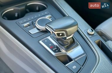 Седан Audi A4 2018 в Києві