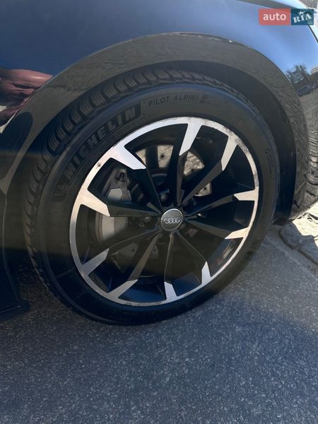 Седан Audi A4 2019 в Харькове