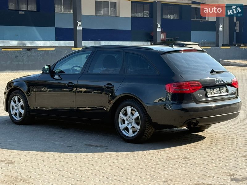Універсал Audi A4 2009 в Рівному