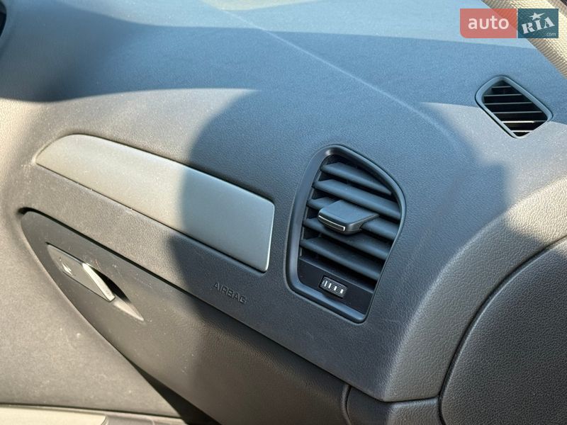 Універсал Audi A4 2009 в Рівному