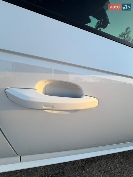 Седан Audi A4 2018 в Запорожье