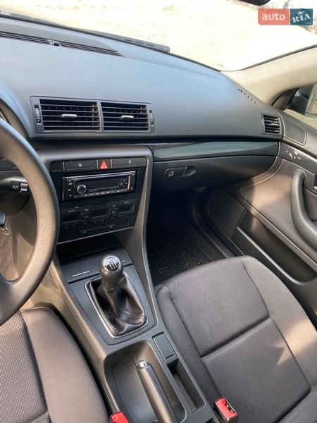 Седан Audi A4 2003 в Кременчуці