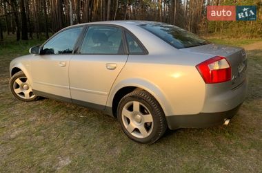 Седан Audi A4 2002 в Ичне