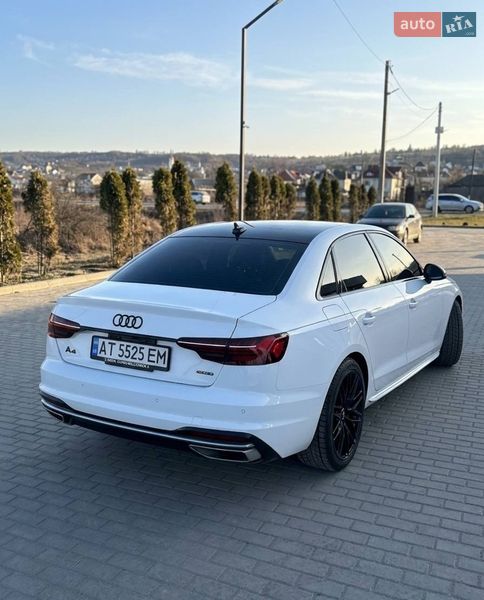 Седан Audi A4 2023 в Золочеве