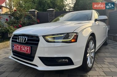 Седан Audi A4 2013 в Мукачево