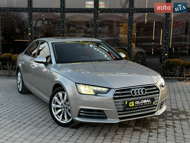 Седан Audi A4 2017 в Львові