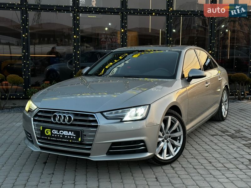 Седан Audi A4 2017 в Львові