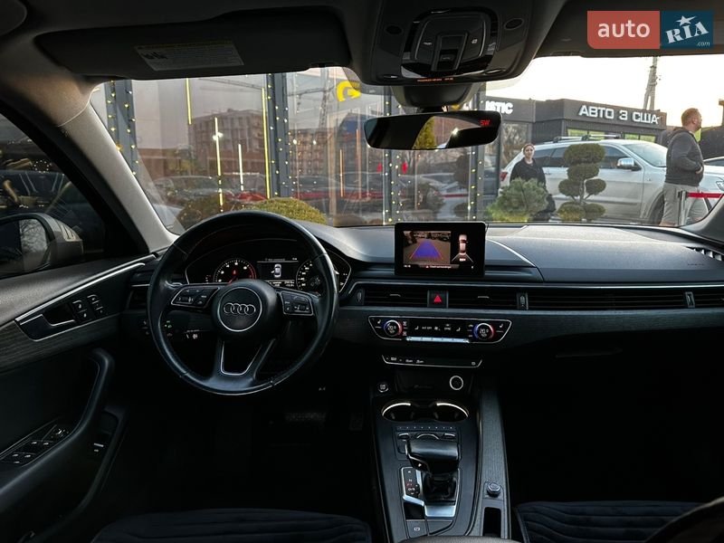 Седан Audi A4 2017 в Львові
