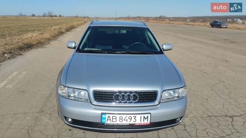 Універсал Audi A4 2001 в Бару