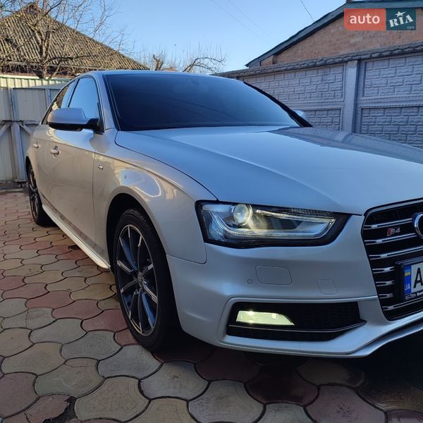 Audi A4 2013 Audi A4 2013