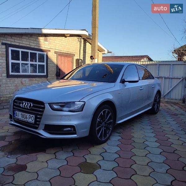 Седан Audi A4 2013 в Пирятине