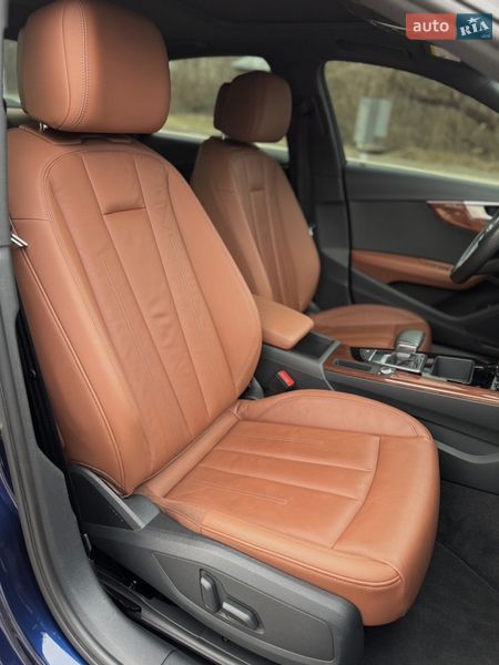 Седан Audi A4 2020 в Днепре
