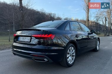 Седан Audi A4 2021 в Киеве
