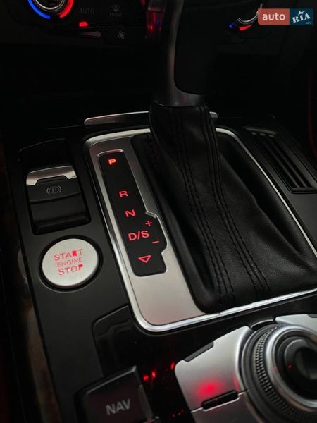 Седан Audi A4 2014 в Житомирі