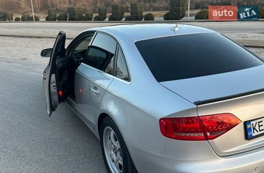 Седан Audi A4 2011 в Днепре