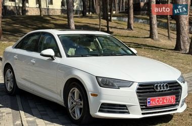 Седан Audi A4 2017 в Львове