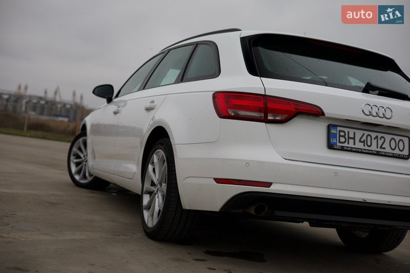 Универсал Audi A4 2017 в Одессе