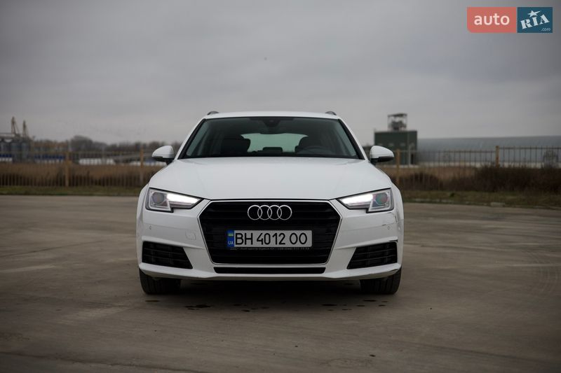 Универсал Audi A4 2017 в Одессе