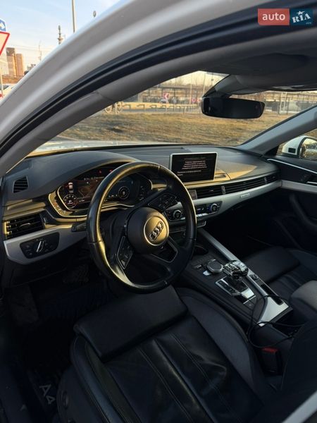 Седан Audi A4 2016 в Киеве