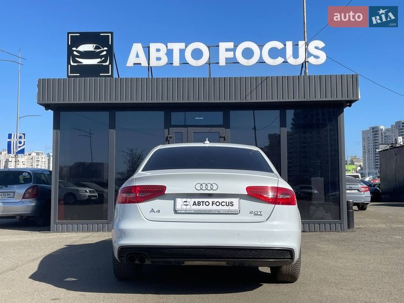 Седан Audi A4 2013 в Києві