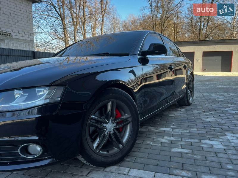 Седан Audi A4 2008 в Борщеве