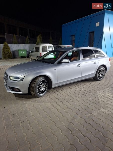 Універсал Audi A4 2014 в Чернівцях